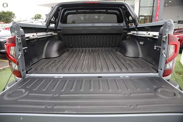 2024 Nissan Navara PRO-4X Warrior D23 4X4