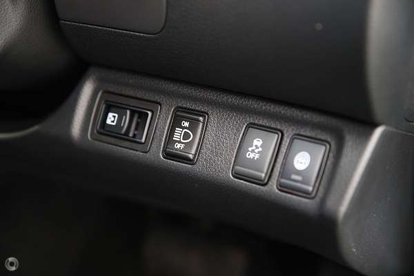 2024 Nissan Navara PRO-4X Warrior D23 4X4