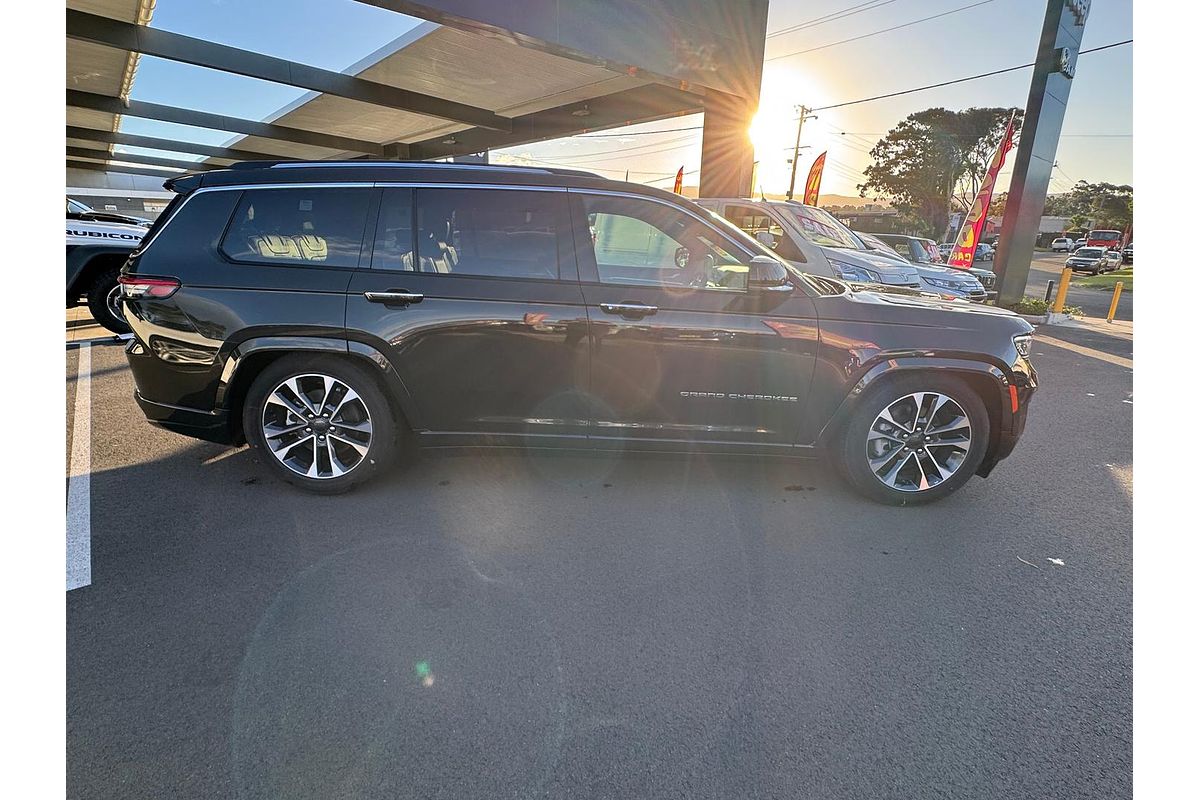 2023 Jeep Grand Cherokee Overland WL