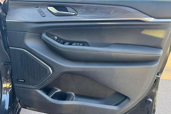 2023 Jeep Grand Cherokee Overland WL
