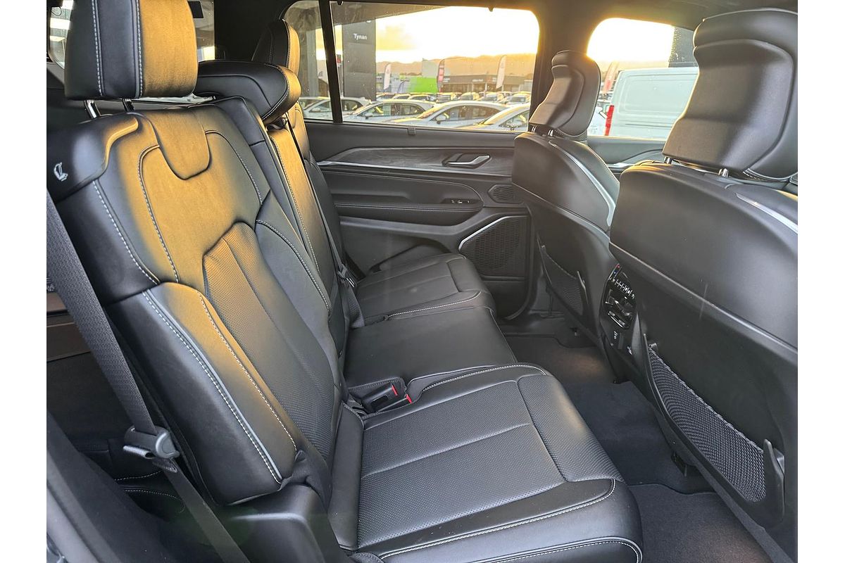 2023 Jeep Grand Cherokee Overland WL
