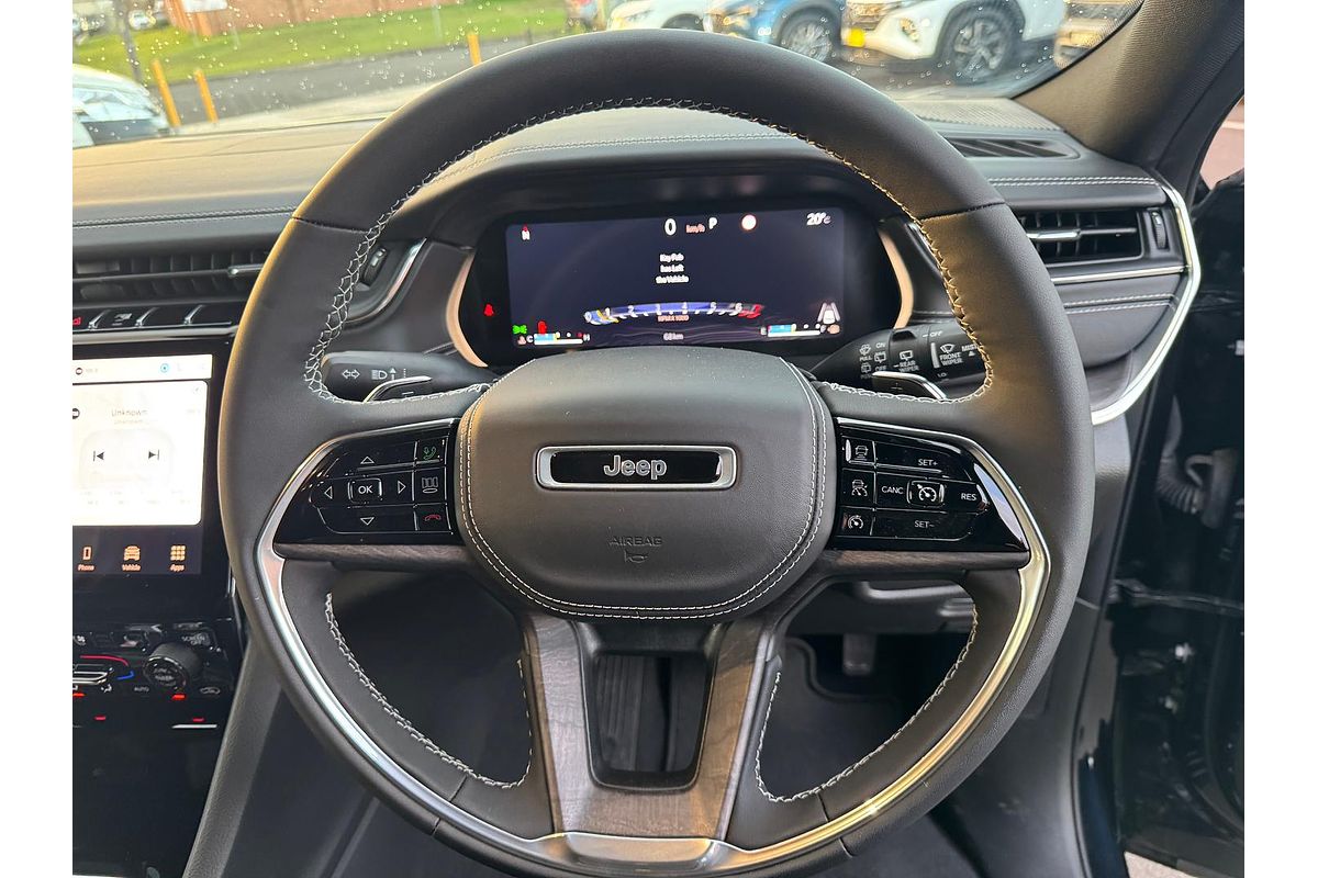 2023 Jeep Grand Cherokee Overland WL