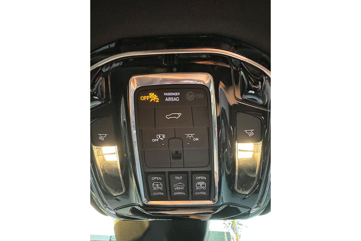 2023 Jeep Grand Cherokee Overland WL