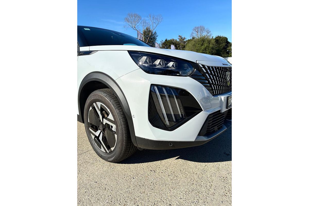 2024 Peugeot 2008 GT P24