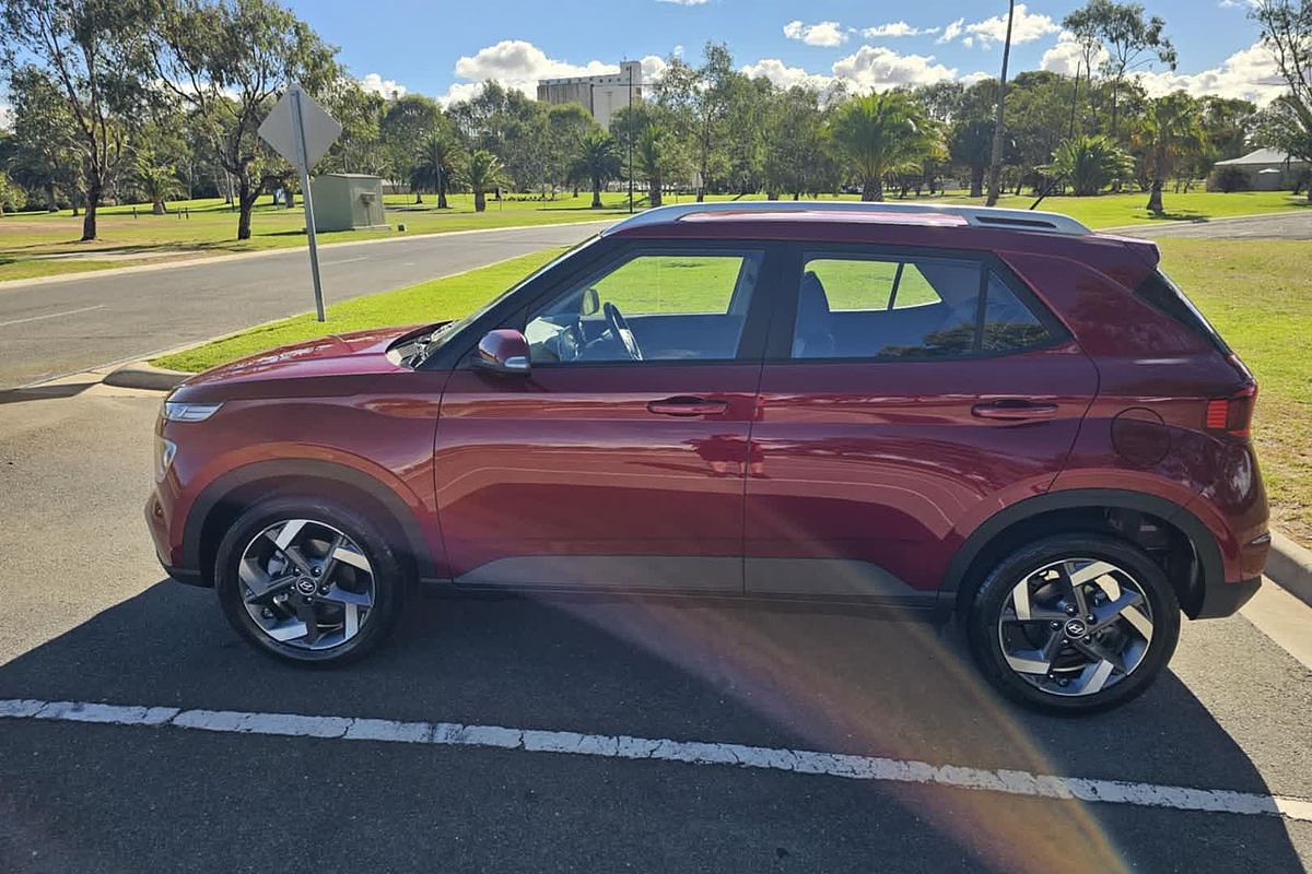 2025 Hyundai Venue Active QX.V5
