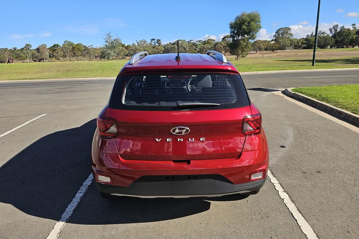 2025 Hyundai Venue Active QX.V5