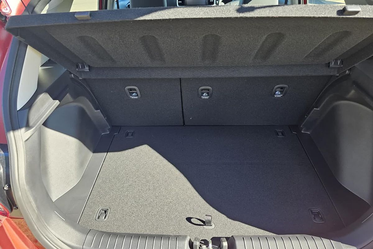 2025 Hyundai Venue Active QX.V5