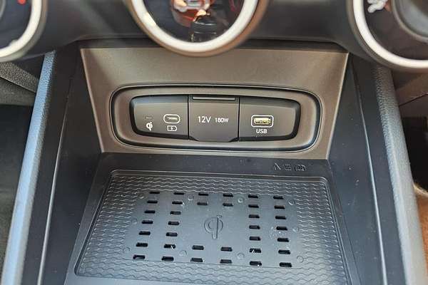 2025 Hyundai Venue Active QX.V5