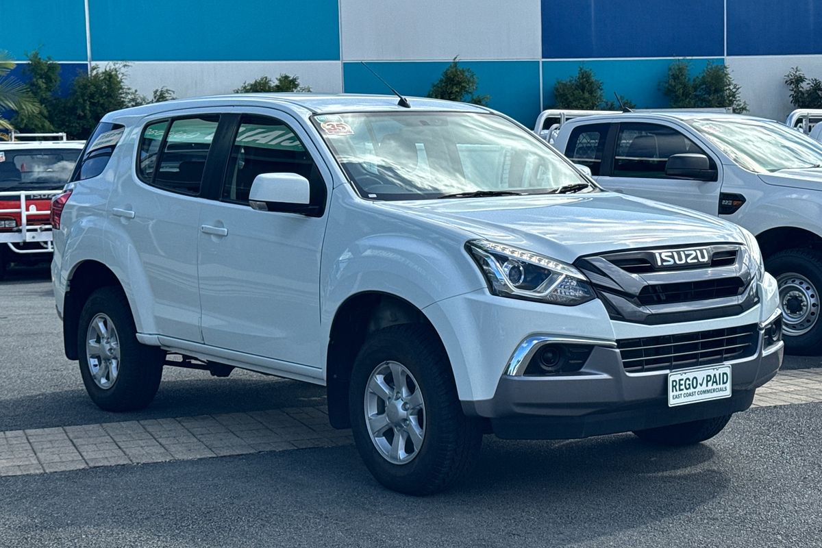 2021 Isuzu MU-X LS-M