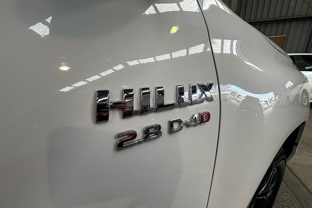 2023 Toyota Hilux SR5 GUN126R 4X4