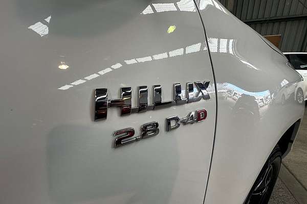 2023 Toyota Hilux SR5 GUN126R 4X4