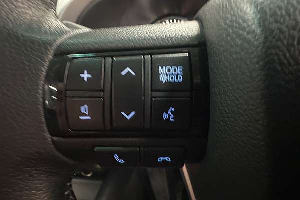 2023 Toyota Hilux SR5 GUN126R 4X4