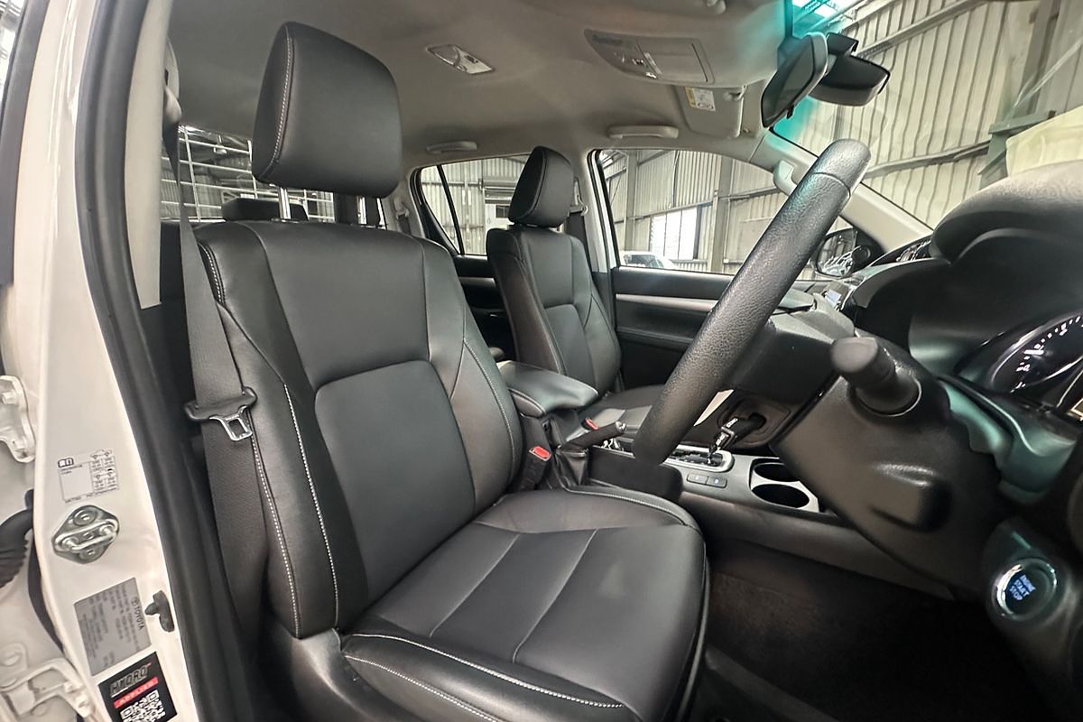 2023 Toyota Hilux SR5 GUN126R 4X4