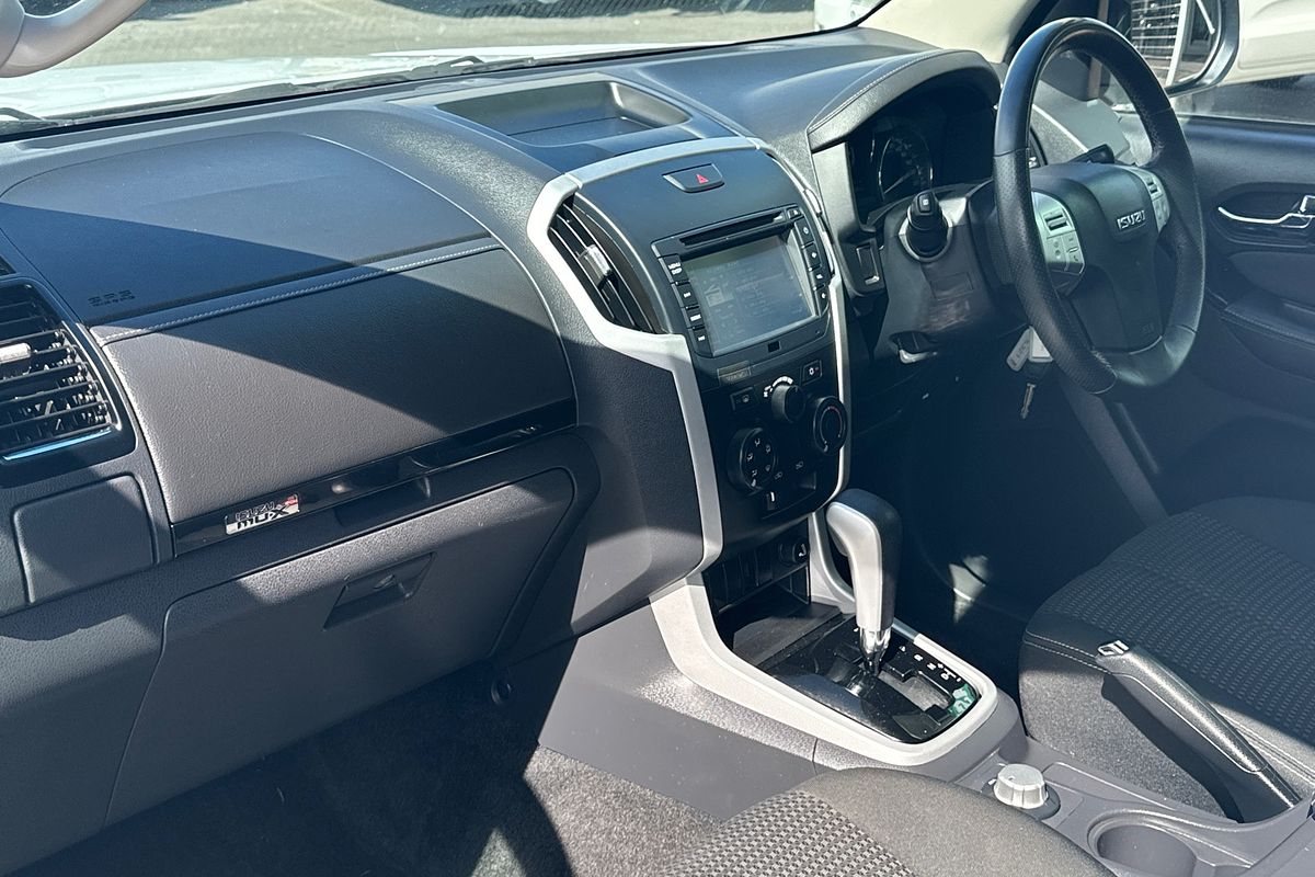 2021 Isuzu MU-X LS-M