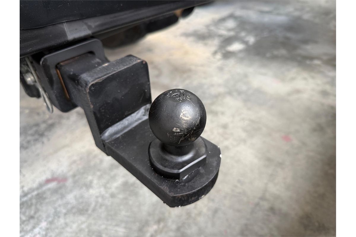 2019 Toyota Hilux SR GUN126R 4X4