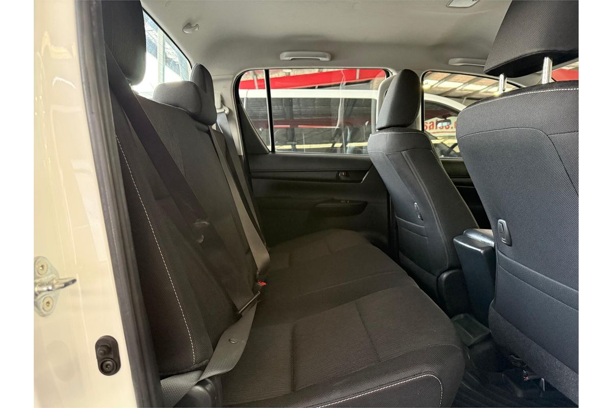 2019 Toyota Hilux SR GUN126R 4X4