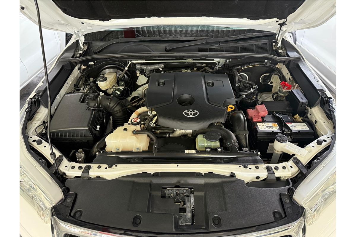 2019 Toyota Hilux SR GUN126R 4X4