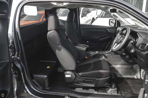 2025 Isuzu D-MAX SX 4X4