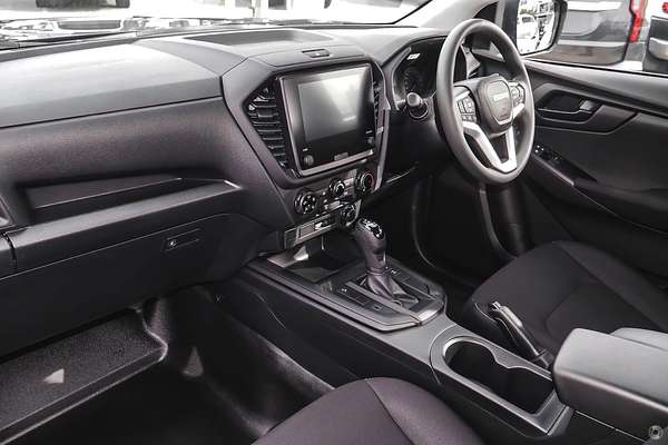 2025 Isuzu D-MAX SX 4X4