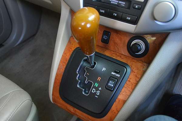 2005 Lexus RX RX330 Sports Luxury MCU38R