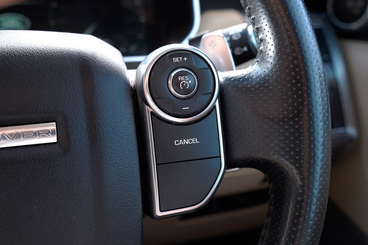2015 Land Rover Range Rover Sport SDV6 HSE L494