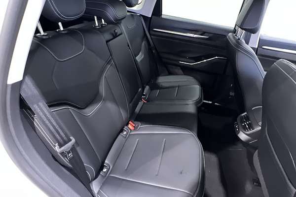 2025 GWM Haval H6 Lux B01