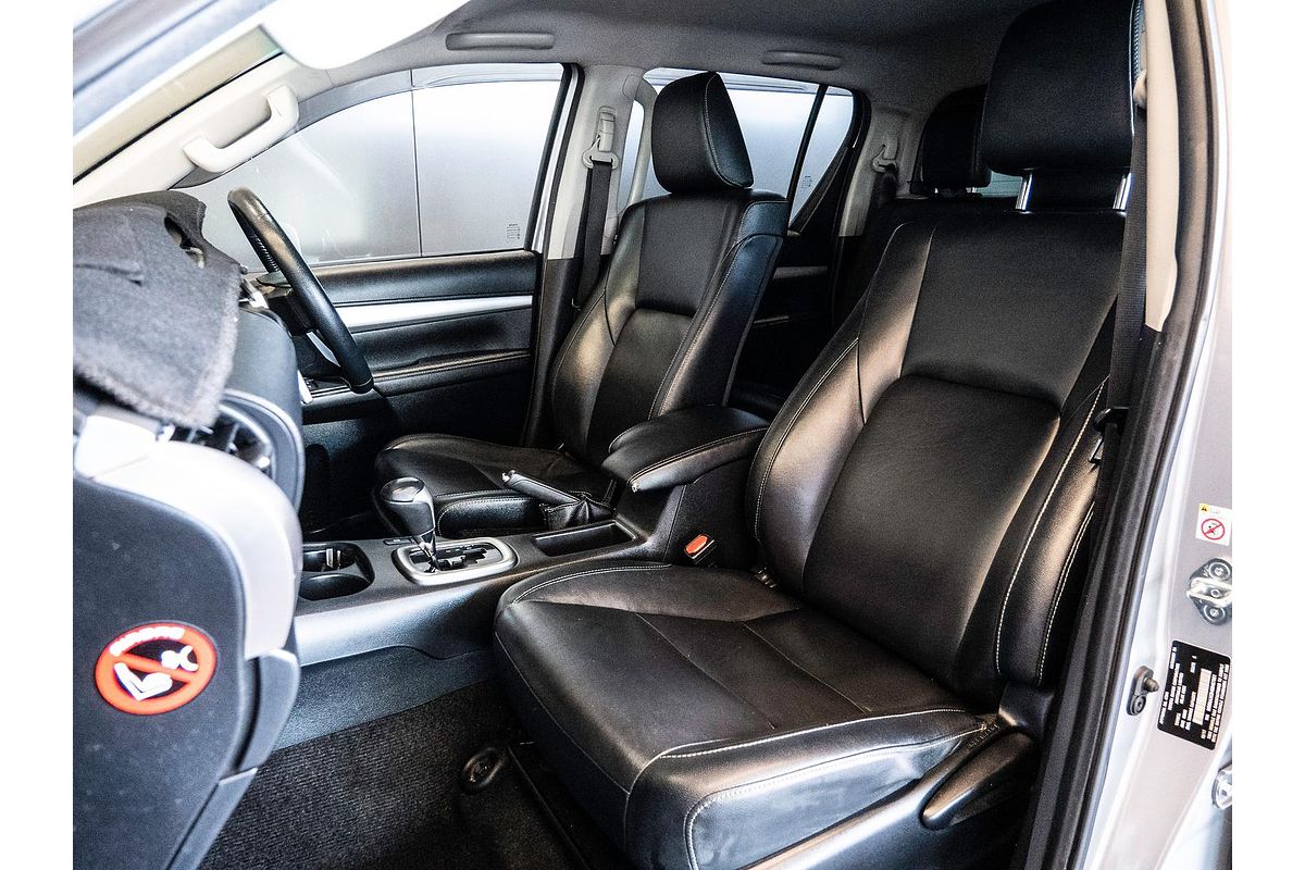 2017 Toyota Hilux SR5 GUN126R 4X4