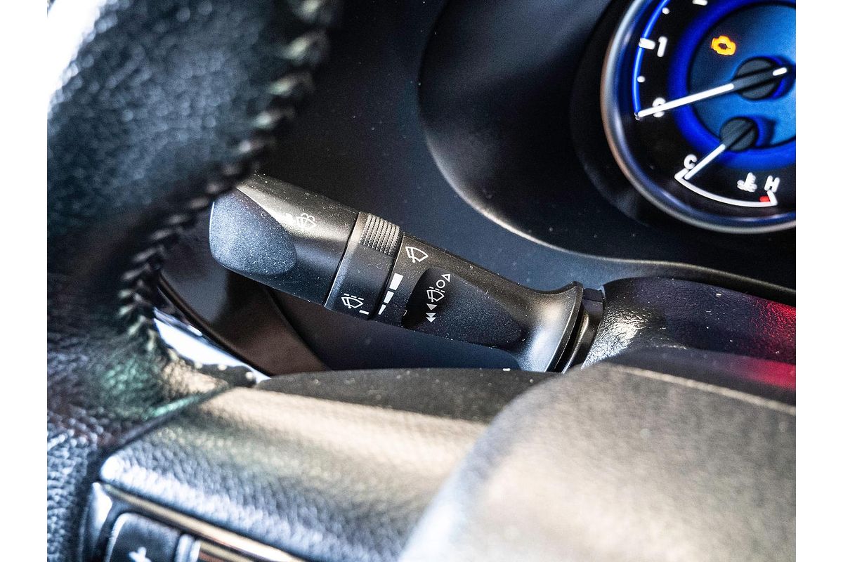 2017 Toyota Hilux SR5 GUN126R 4X4