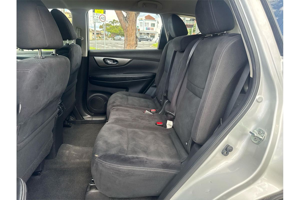2014 Nissan X-TRAIL ST T32