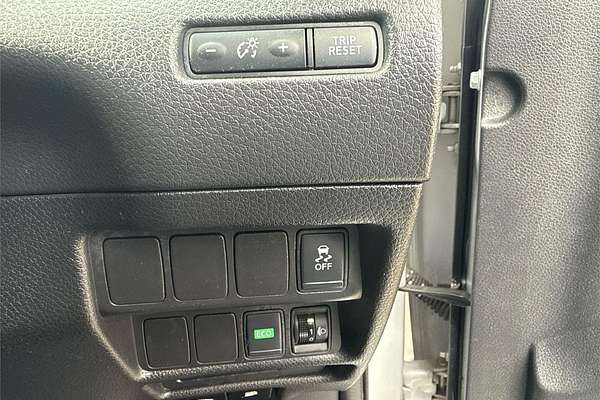 2014 Nissan X-TRAIL ST T32