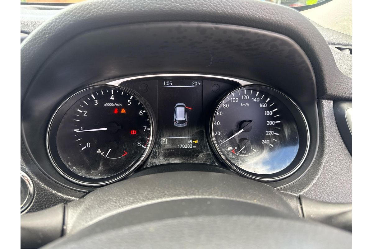 2014 Nissan X-TRAIL ST T32