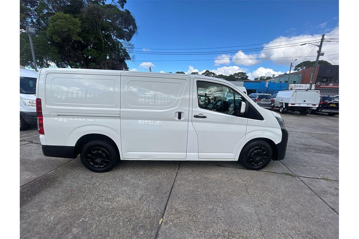 2021 Toyota Hiace GDH300R LWB