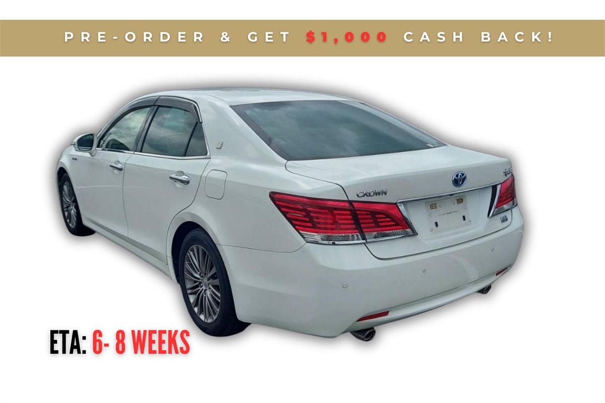 2013 Toyota Crown Royal Saloon Hybrid AWS210