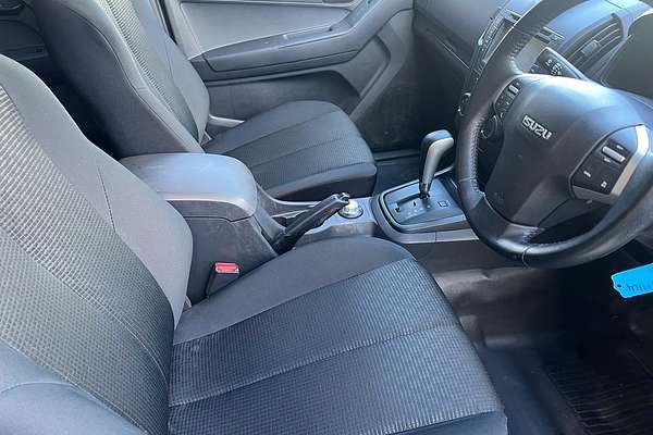 2019 Isuzu D-MAX SX 4X4
