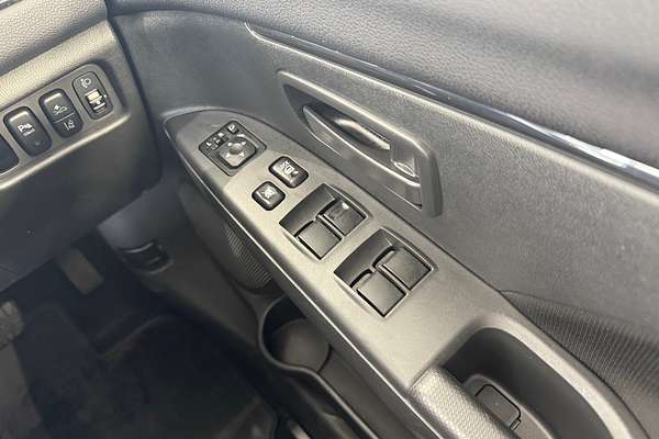 2023 Mitsubishi ASX ES XD