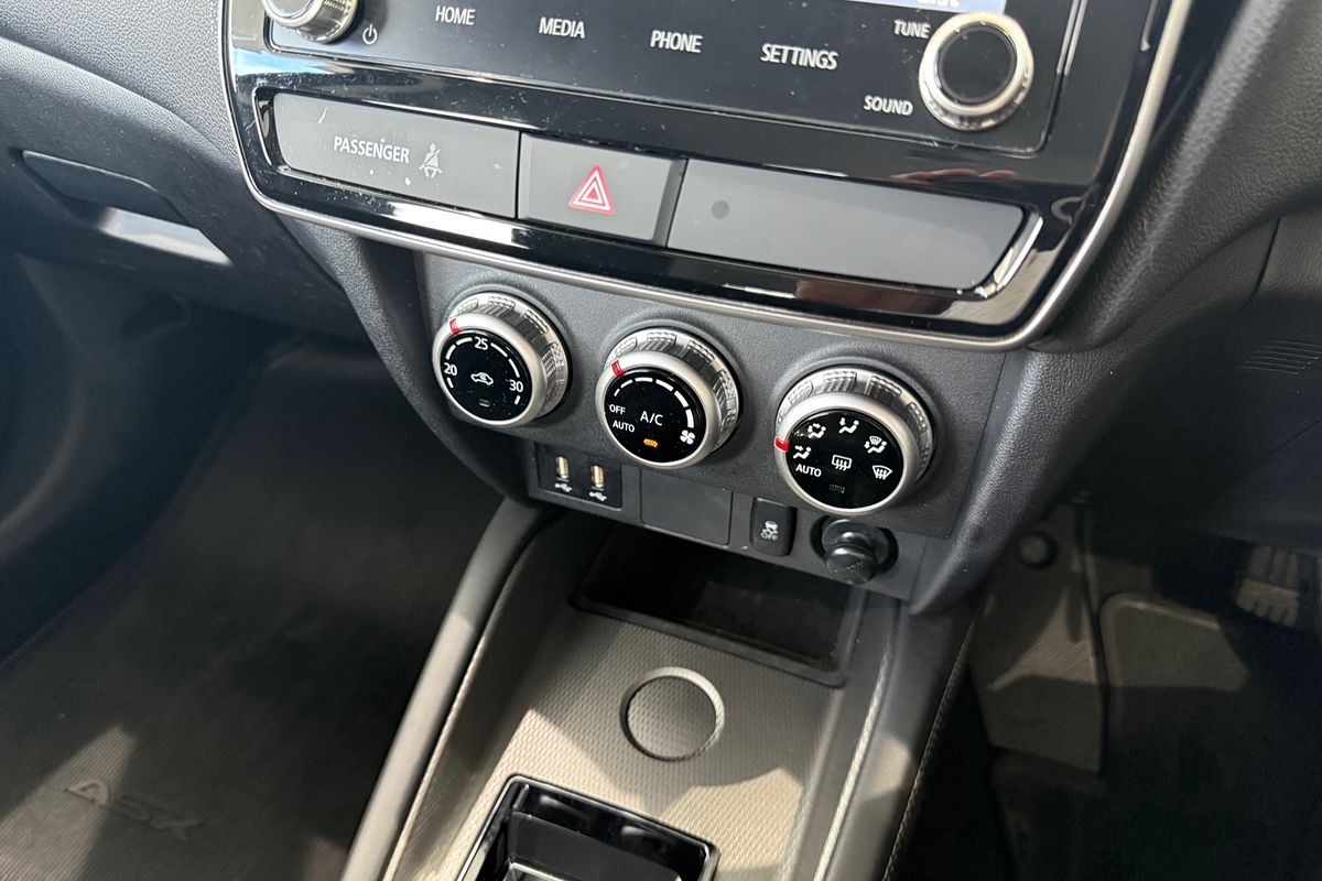 2023 Mitsubishi ASX ES XD