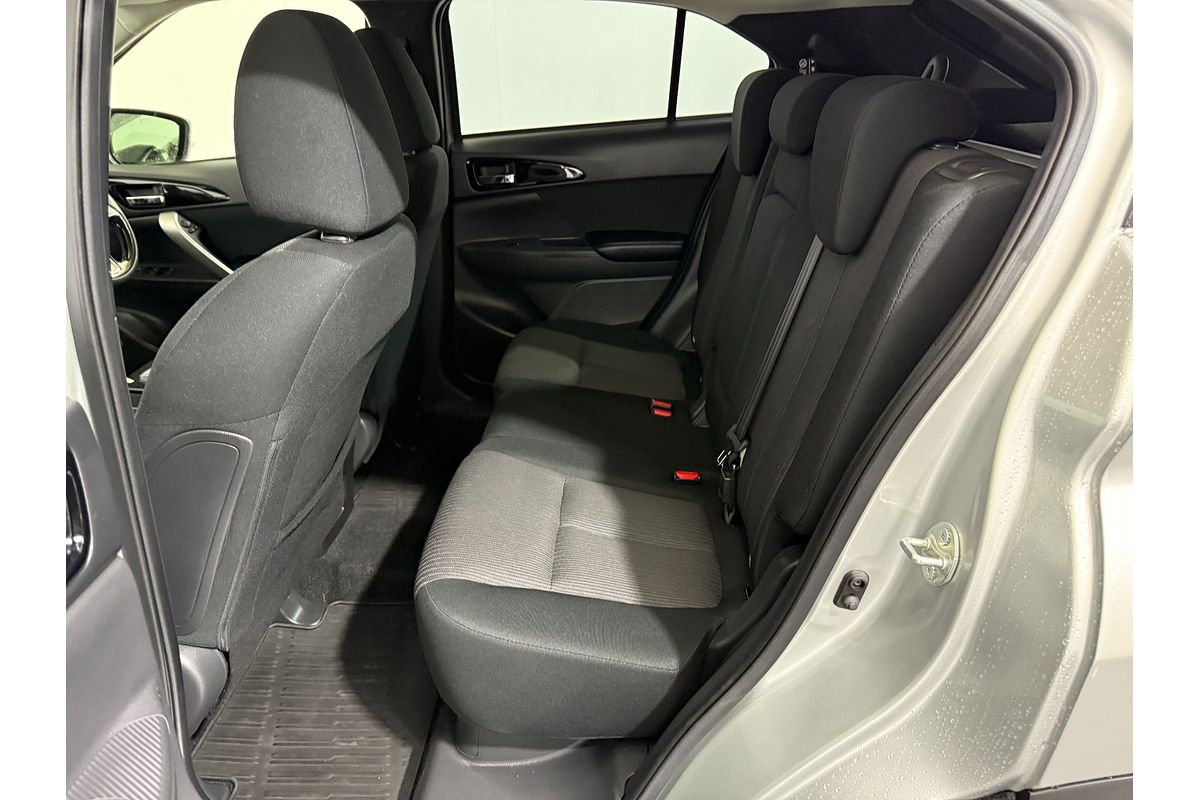 2021 Mitsubishi Eclipse Cross LS YB