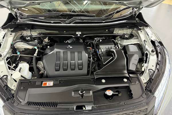 2021 Mitsubishi Eclipse Cross LS YB