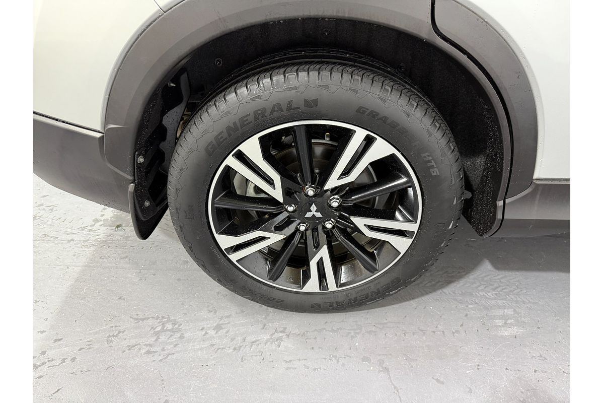 2021 Mitsubishi Eclipse Cross LS YB