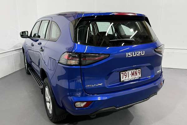 2023 Isuzu MU-X LS-M