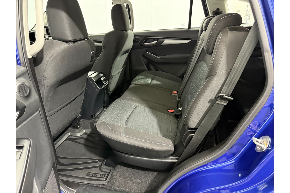 2023 Isuzu MU-X LS-M