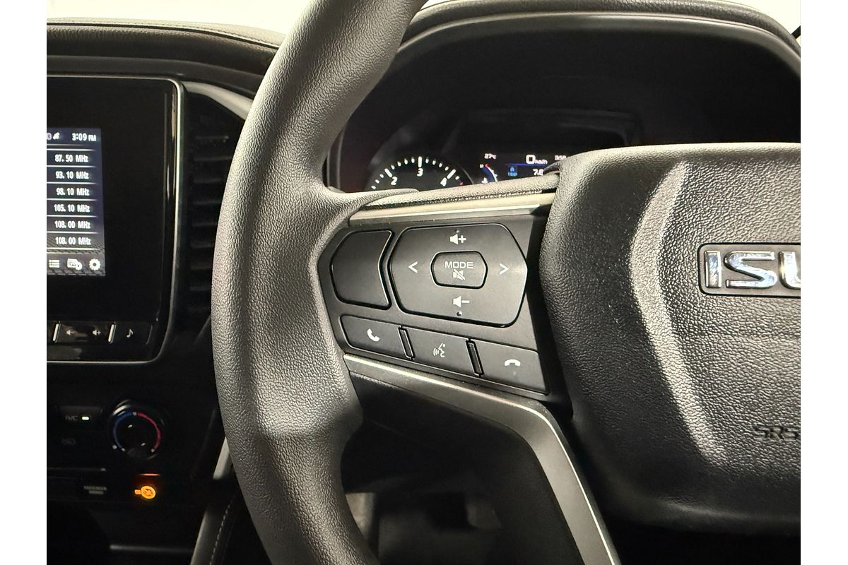 2023 Isuzu MU-X LS-M