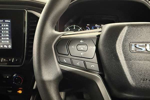 2023 Isuzu MU-X LS-M