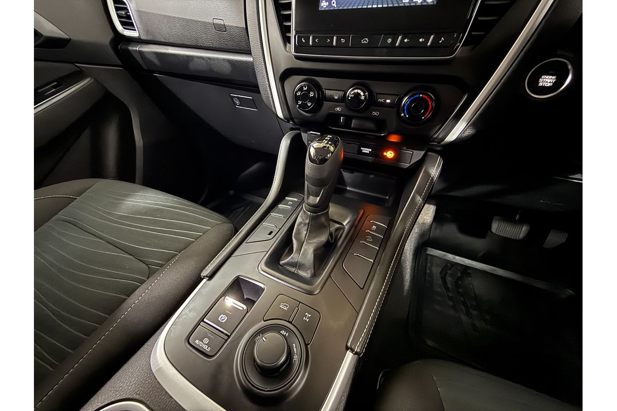 2023 Isuzu MU-X LS-M