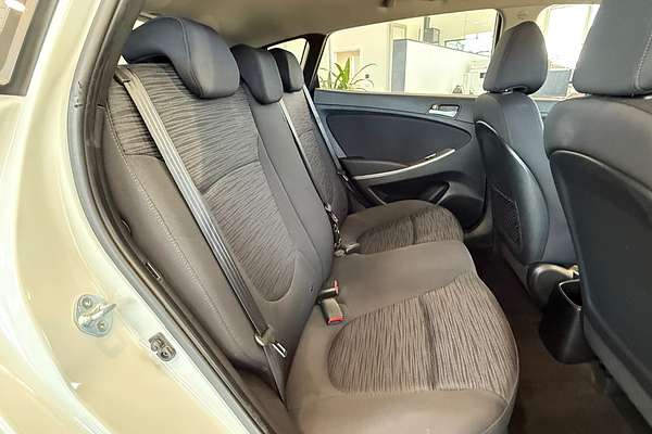 2018 Hyundai Accent Sport RB6