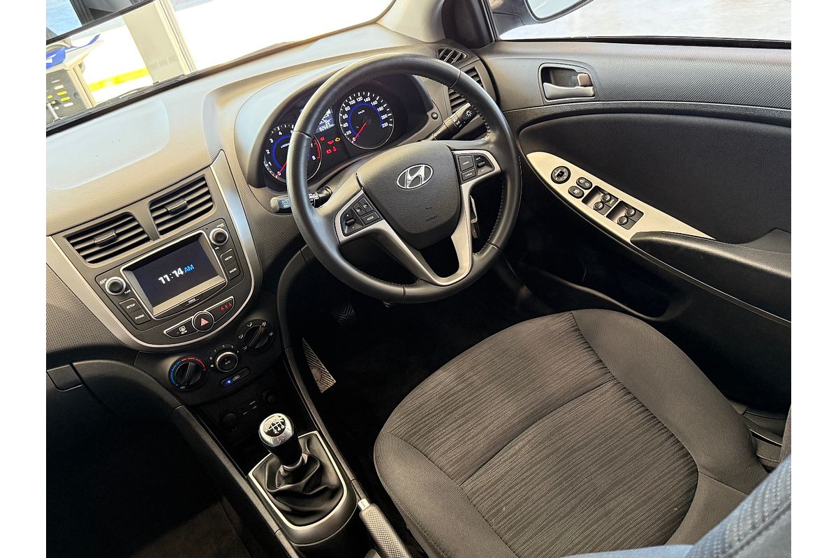 2018 Hyundai Accent Sport RB6