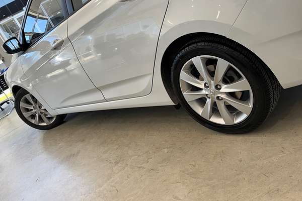 2018 Hyundai Accent Sport RB6