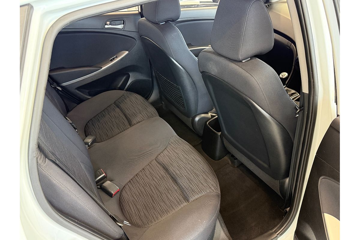 2018 Hyundai Accent Sport RB6