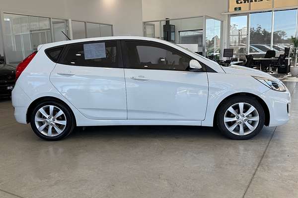 2018 Hyundai Accent Sport RB6