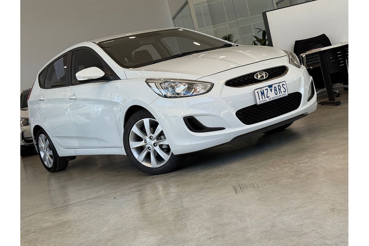 2018 Hyundai Accent Sport RB6
